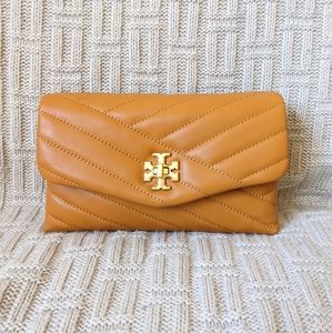 Tory Burch Kira Chevron Chain Wallet - EUC
